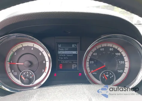 2011 Dodge Durango Express z USA, uszkodzony, nr VIN 1D4RE2GG0BC712245